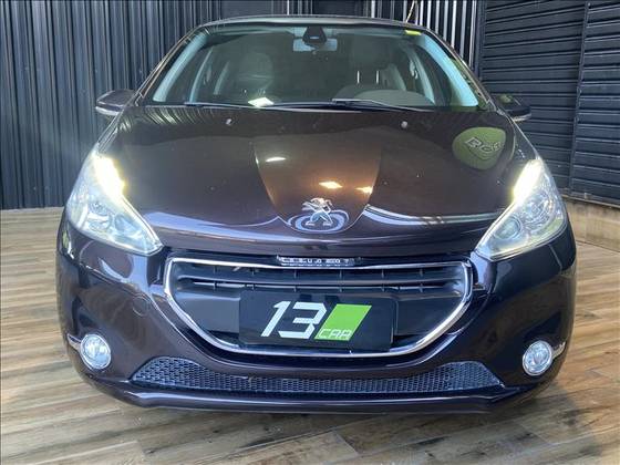 PEUGEOT 208 1.6 GRIFFE 16V FLEX 4P AUTOMÁTICO